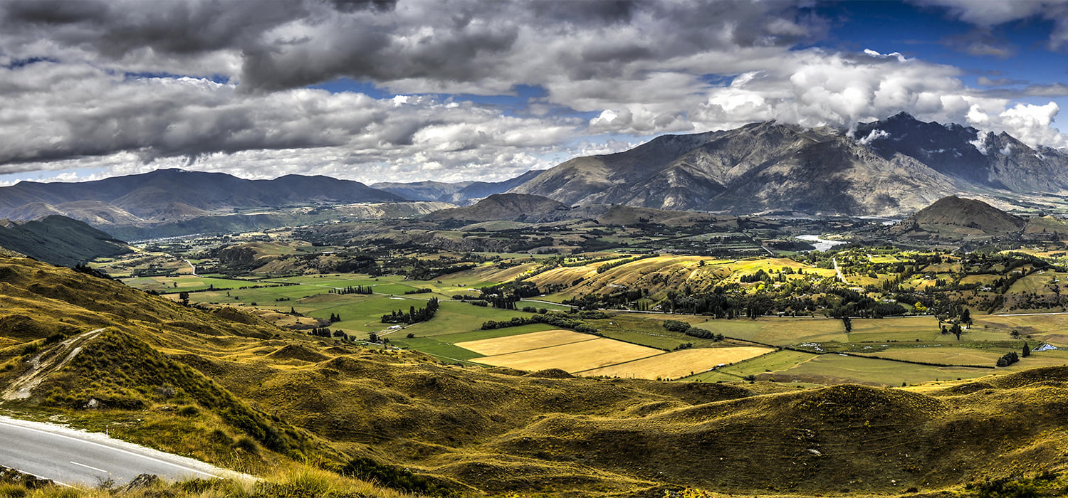 Hobbiton-–-Turisticka-atrakcija-Novog-Zelanda